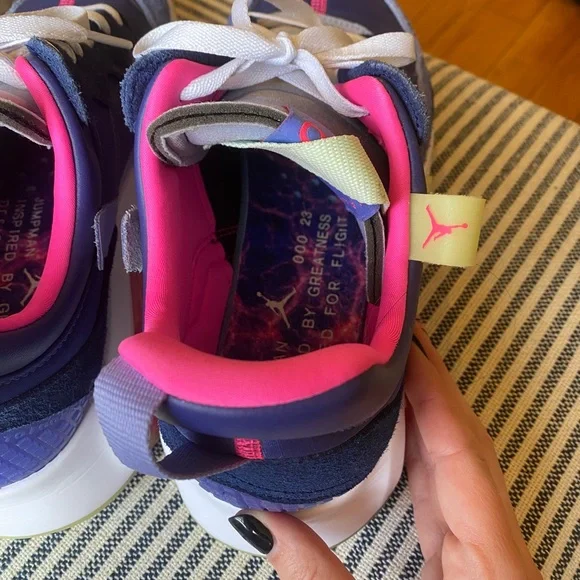 Luka Doncic x Jordan MA2, M Size 9.5 - Picture 4 of 8